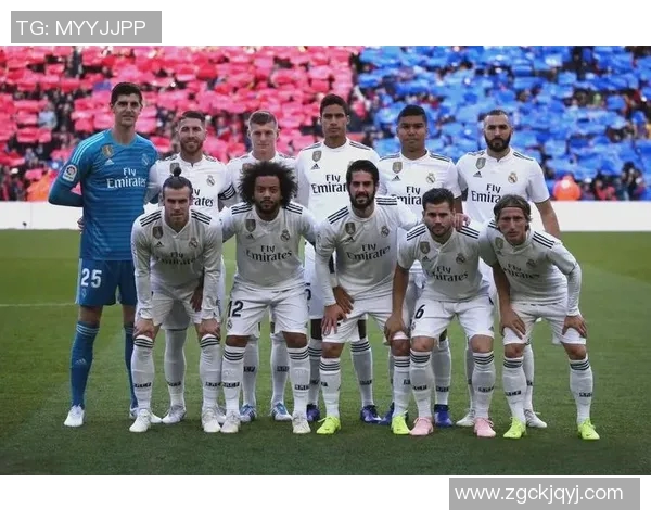 欧洲冠军联赛历史回顾与未来展望:顶级俱乐部的荣耀与挑战